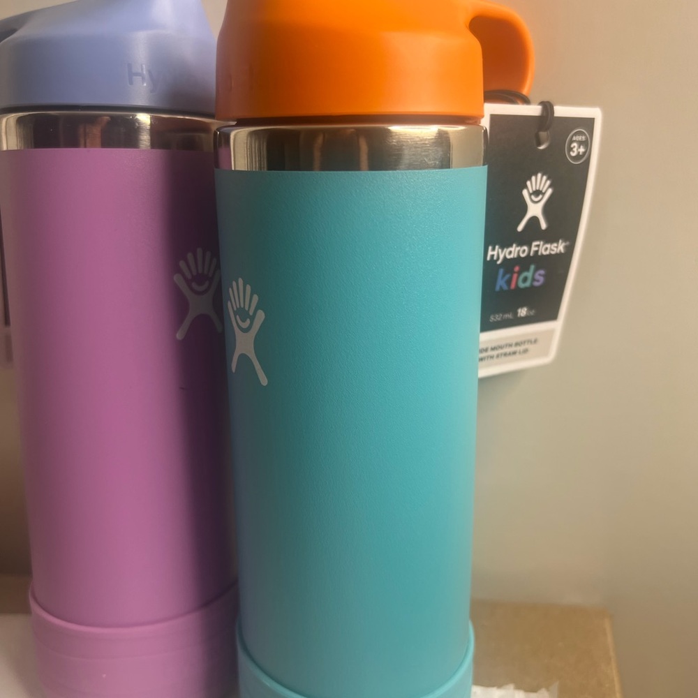 Hydro Flask kids 18oz. Dual-Tone Bottles in Lavender and Teal (2 total) - Picture 2 of 3